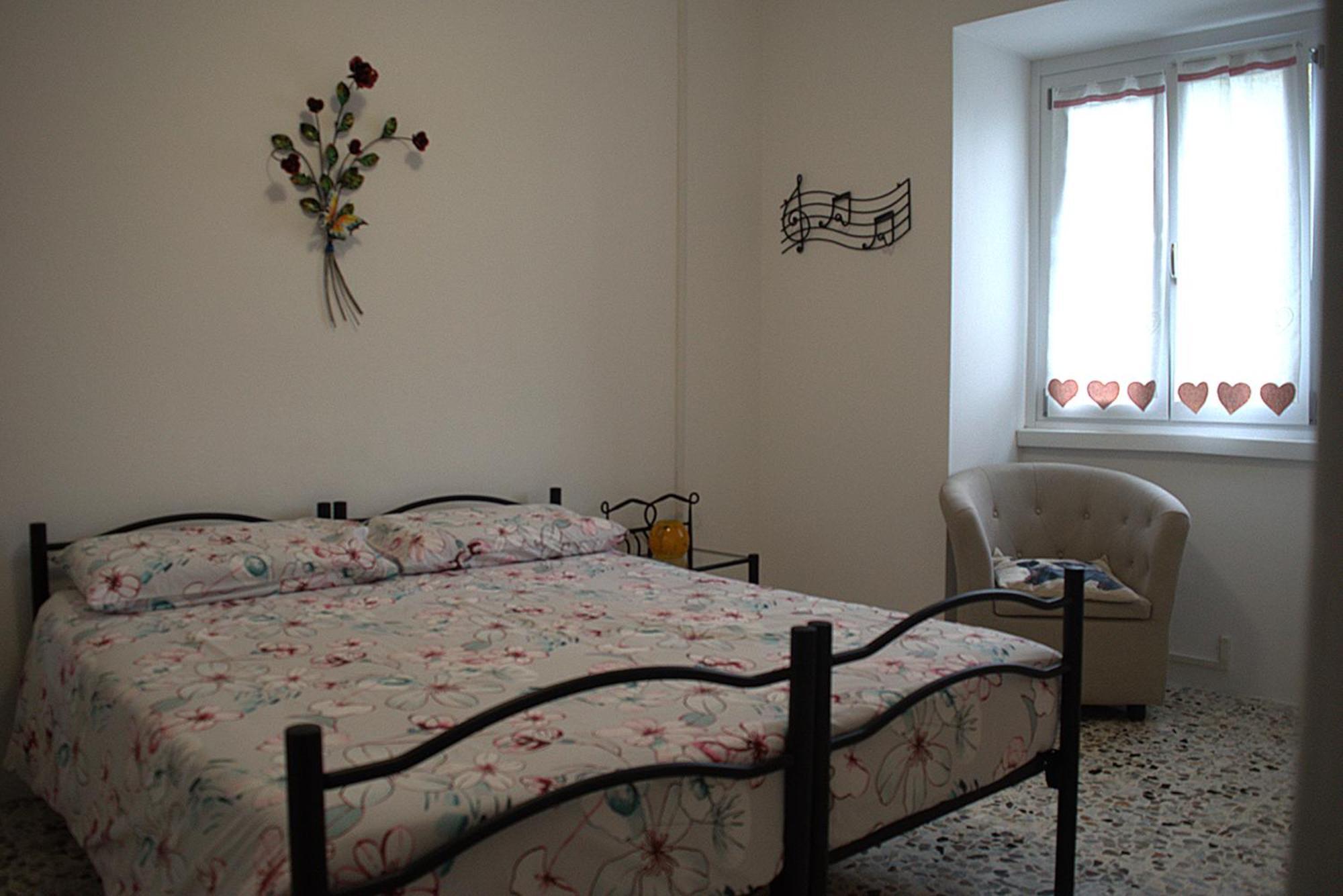 圣焦万尼比亚恩科Bed &Breakfast Bellavista住宿加早餐旅馆 外观 照片